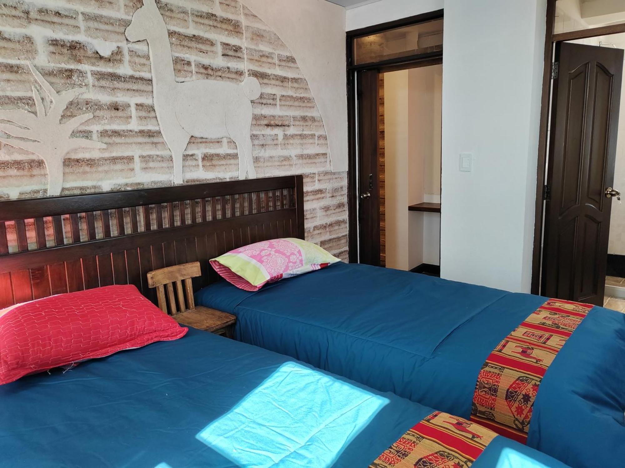 Uyuni Hostal Yokoso Bed & Breakfast Ngoại thất bức ảnh